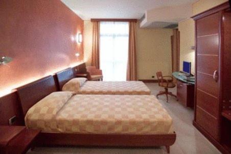 Albergo Ristorante San Marco Карманьола Екстериор снимка